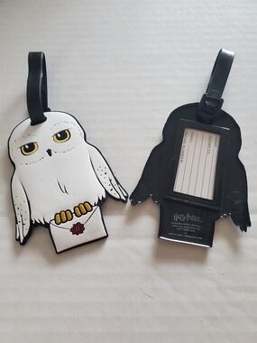 Warner Bros. Harry Potter Hedwig Snowy Owl w/Hogwarts Letter Luggage Tag $14.00